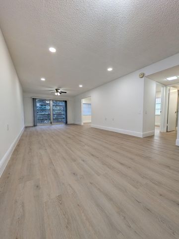 1208 Bahama Bend H2, Coconut Creek, FL 33066