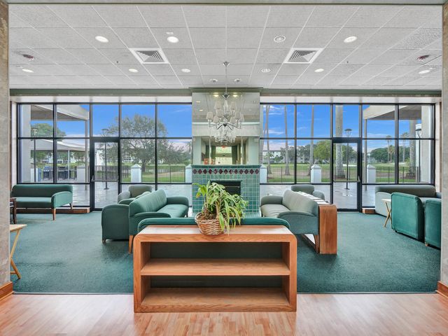 1208 Bahama Bend H2, Coconut Creek, FL 33066