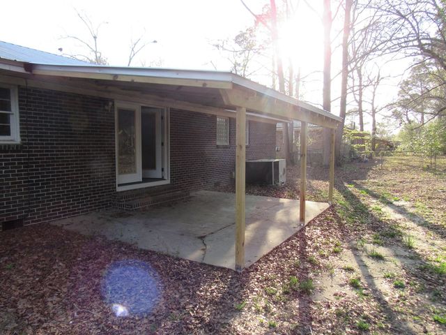 902 Deborah St, Dothan, AL 36301