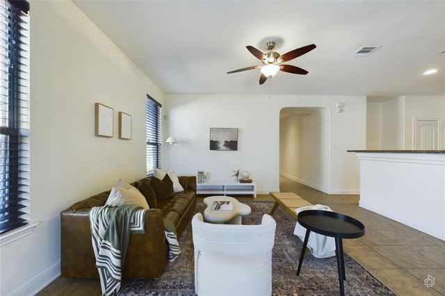 12013 Oaklynn CT, Manor, TX 78653