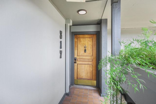 425 Anchor Road 317, San Mateo, CA 94404