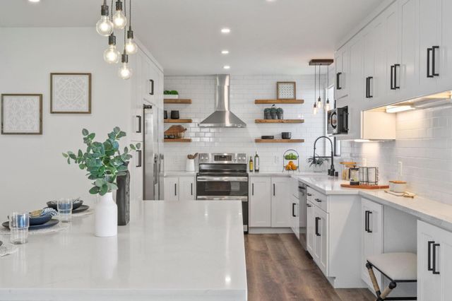 425 Anchor Road 317, San Mateo, CA 94404