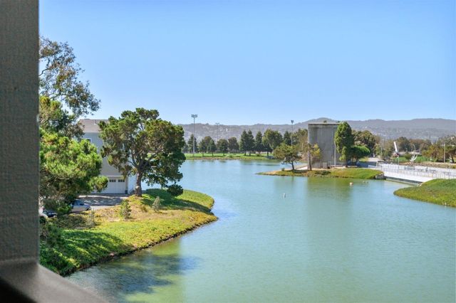 425 Anchor Road 317, San Mateo, CA 94404