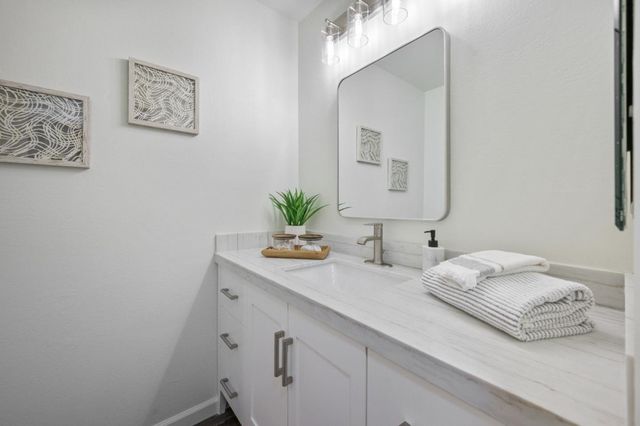 425 Anchor Road 317, San Mateo, CA 94404