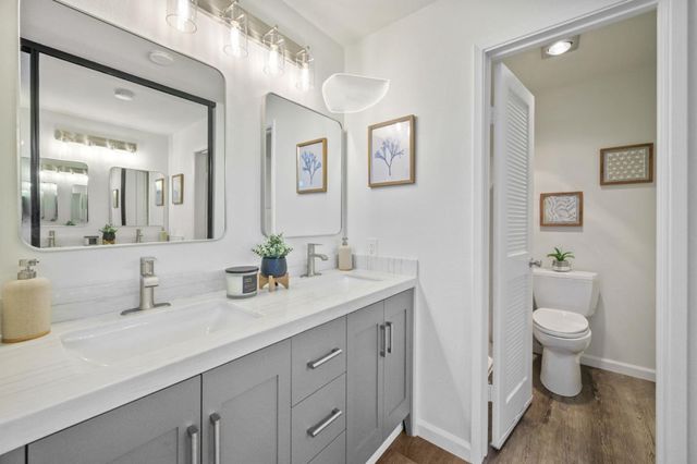 425 Anchor Road 317, San Mateo, CA 94404