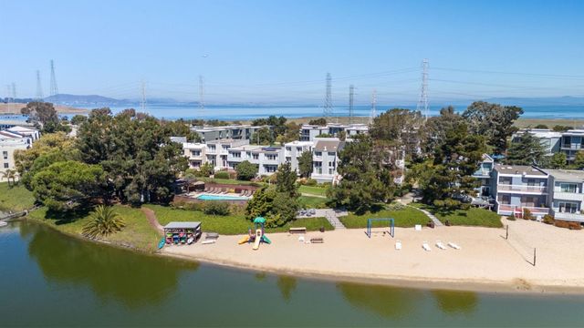 425 Anchor Road 317, San Mateo, CA 94404