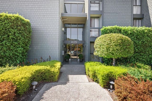425 Anchor Road 317, San Mateo, CA 94404