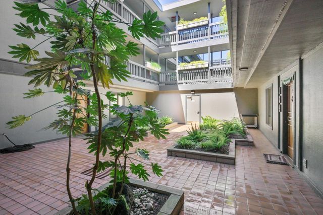 425 Anchor Road 317, San Mateo, CA 94404