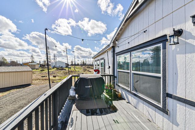 10004 S Medical Lake Rd, Medical Lake, WA 99022