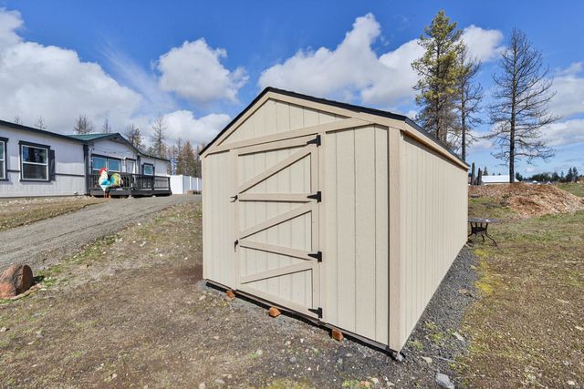 10004 S Medical Lake Rd, Medical Lake, WA 99022