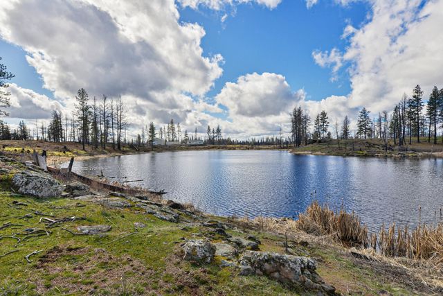 10004 S Medical Lake Rd, Medical Lake, WA 99022
