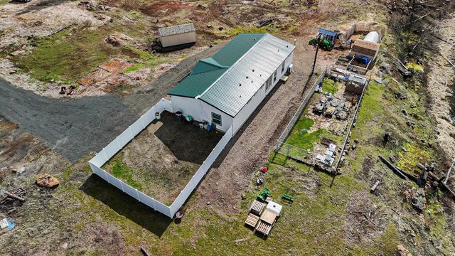10004 S Medical Lake Rd, Medical Lake, WA 99022