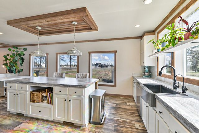 10004 S Medical Lake Rd, Medical Lake, WA 99022
