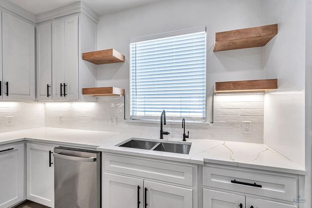 2122 S County Rd 1059, Midland, TX 79706