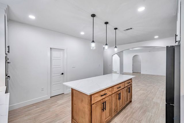 2122 S County Rd 1059, Midland, TX 79706