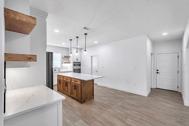 2122 S County Rd 1059, Midland, TX 79706