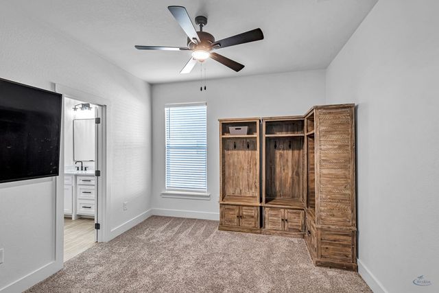 2122 S County Rd 1059, Midland, TX 79706