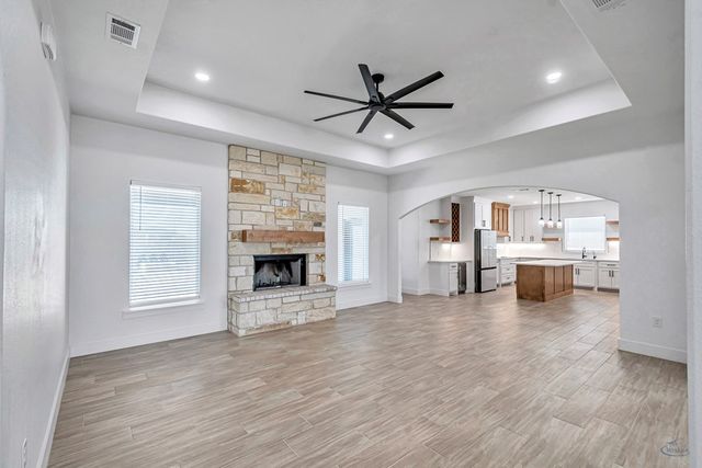 2122 S County Rd 1059, Midland, TX 79706