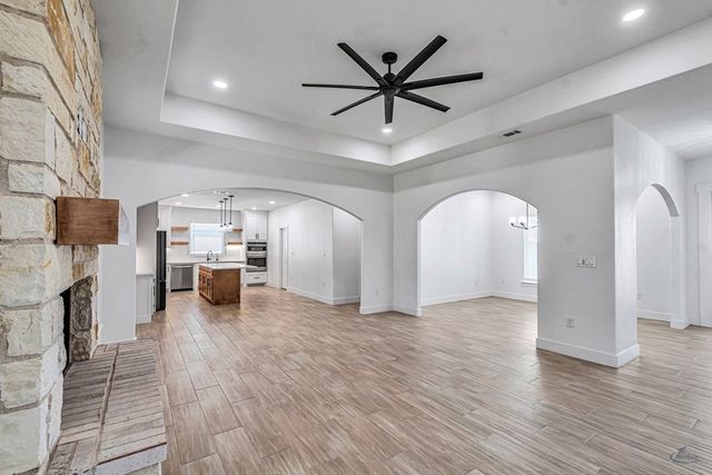 2122 S County Rd 1059, Midland, TX 79706