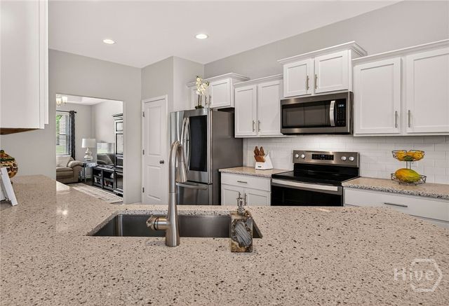 37 Henslow Field Road, Savannah, GA 31419