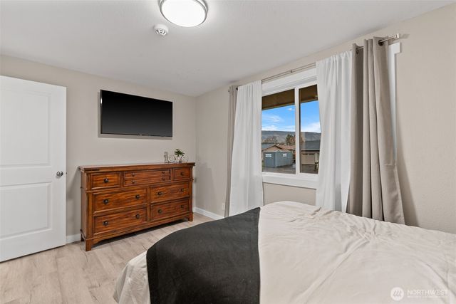 250 N Newton Ave, East Wenatchee, WA 98802