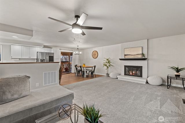 250 N Newton Ave, East Wenatchee, WA 98802