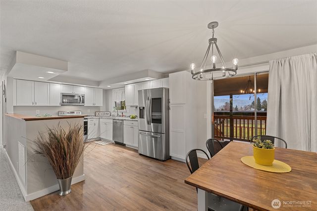 250 N Newton Ave, East Wenatchee, WA 98802