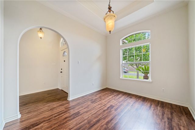 3113 Bourgogre Dr, Corpus Christi, TX 78414