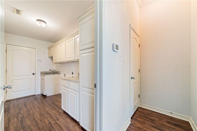 3113 Bourgogre Dr, Corpus Christi, TX 78414