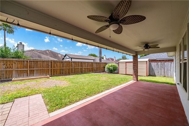 3113 Bourgogre Dr, Corpus Christi, TX 78414