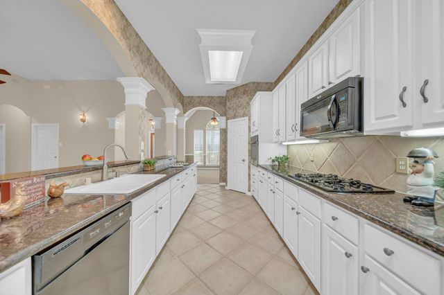 14210 Altair Drive, Tomball, TX 77375