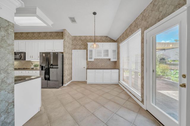 14210 Altair Drive, Tomball, TX 77375