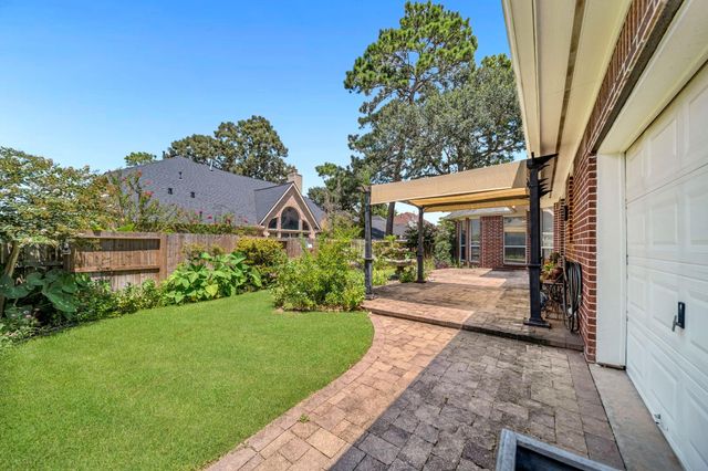 14210 Altair Drive, Tomball, TX 77375