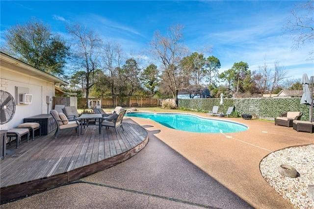 4802 WARWICK Boulevard, Alexandria, LA 71303