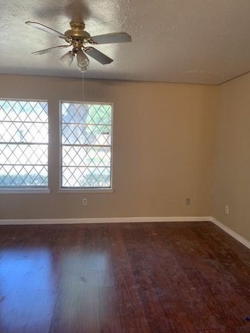 16719 Sky Blue Lane, Houston, TX 77095