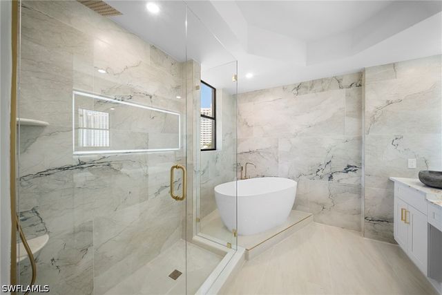 7008 Pelican Bay BLVD H501, Naples, FL 34108