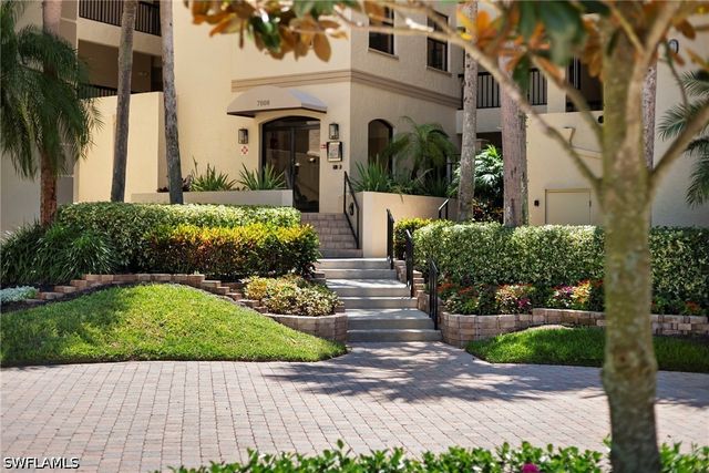 7008 Pelican Bay BLVD H501, Naples, FL 34108