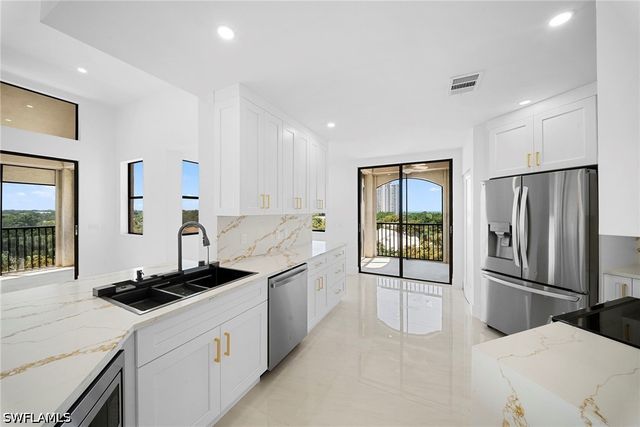 7008 Pelican Bay BLVD H501, Naples, FL 34108