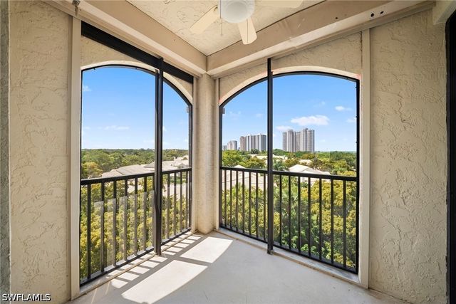 7008 Pelican Bay BLVD H501, Naples, FL 34108