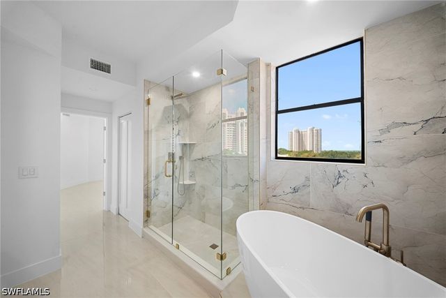 7008 Pelican Bay BLVD H501, Naples, FL 34108