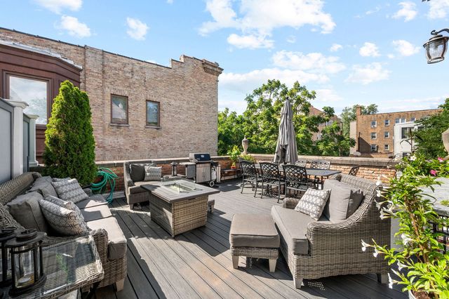 1705 W Leland Avenue, Chicago, IL 60640