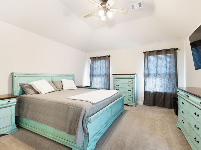 1905 Silver Falls Drive, Burleson, TX 76028