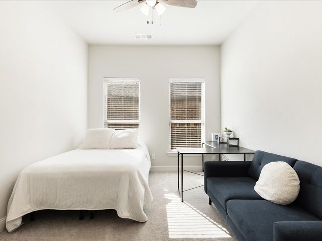 1905 Silver Falls Drive, Burleson, TX 76028