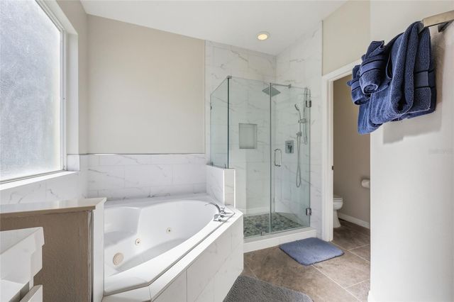 959 LAKE BERKLEY DRIVE, Kissimmee, FL 34746