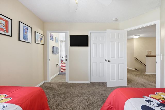 959 LAKE BERKLEY DRIVE, Kissimmee, FL 34746