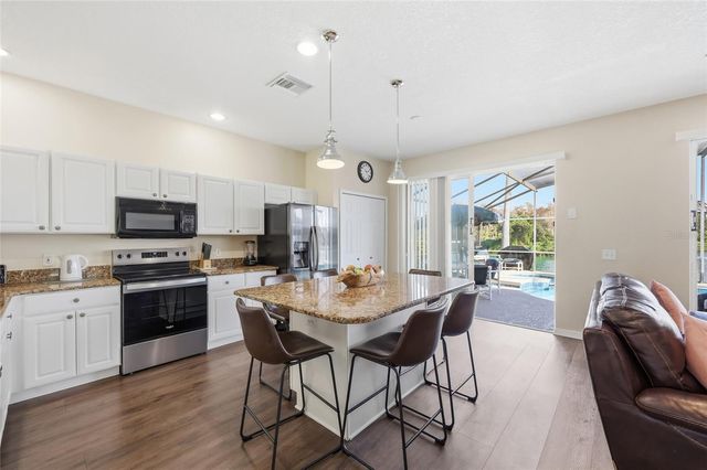 959 LAKE BERKLEY DRIVE, Kissimmee, FL 34746