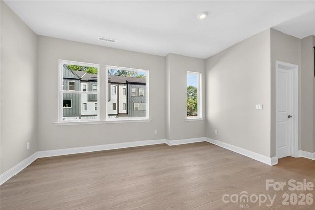 7933 Cedarsmith Court, Charlotte, NC 28217