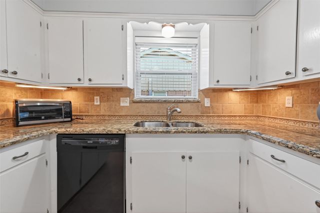 5911 Warm Springs Road, Houston, TX 77035