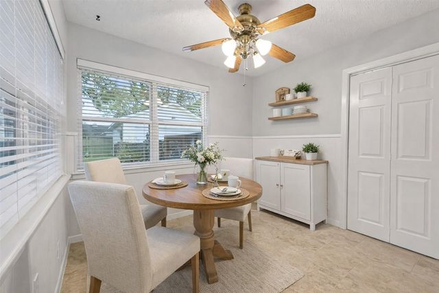 5911 Warm Springs Road, Houston, TX 77035