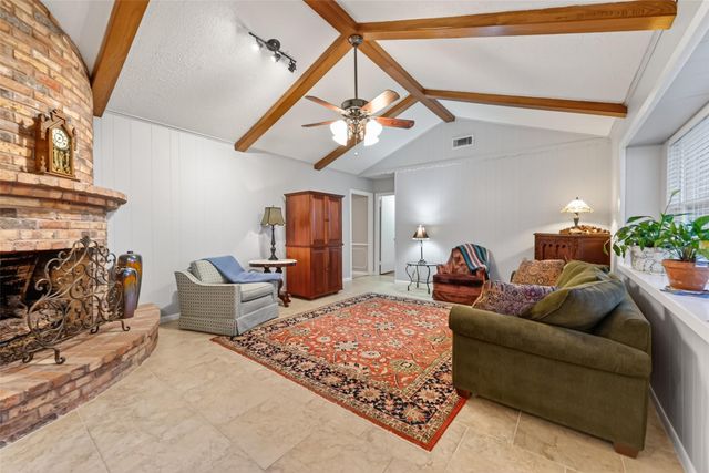 5911 Warm Springs Road, Houston, TX 77035